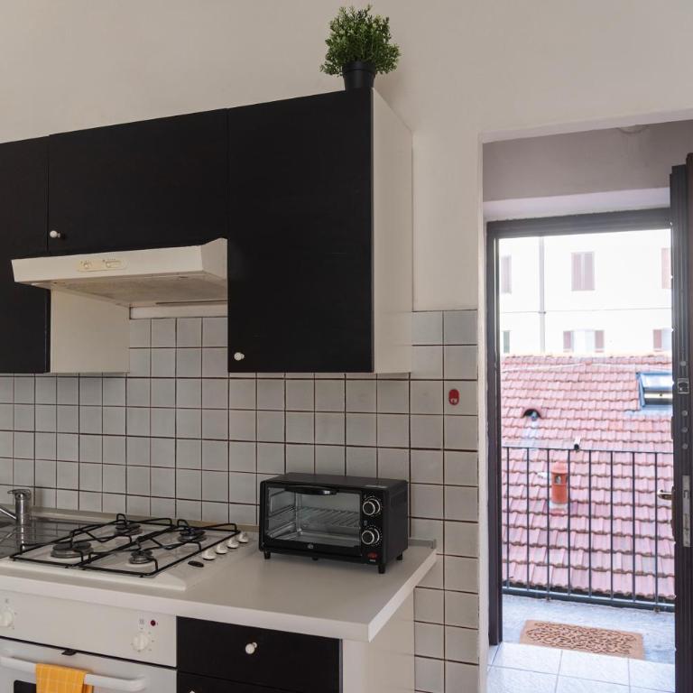 Youhosty - Lodi 12 D - One-Bedroom Apartment - 11