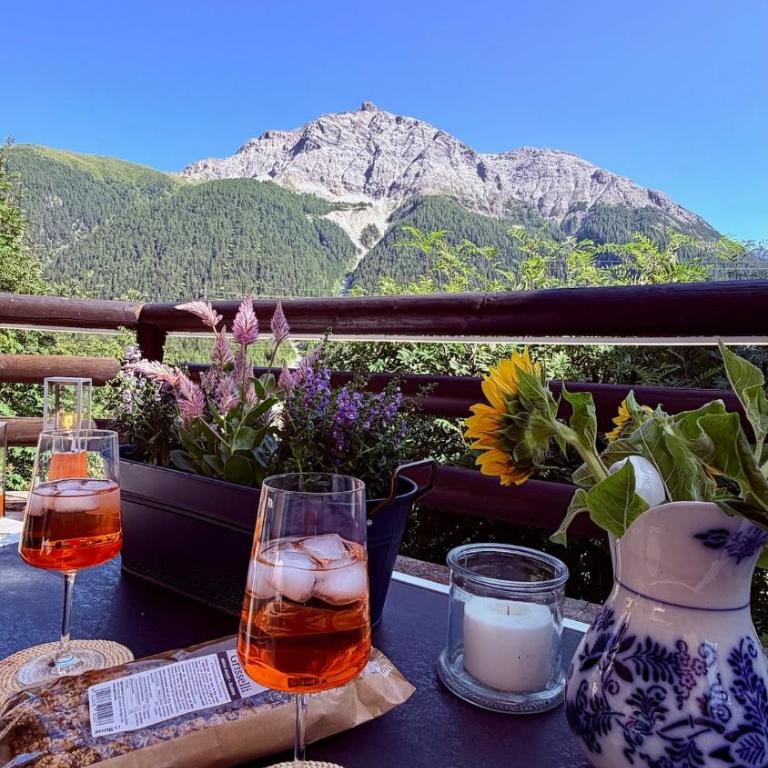 Cozy Retreat near St Moritz with Pool Sauna Fireplace - Apartment mit 1 Schlafzimmer - 16