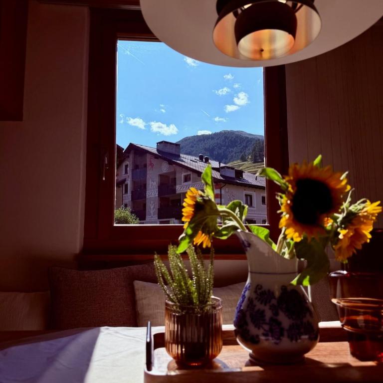 Cozy Retreat near St Moritz with Pool Sauna Fireplace - Apartment mit 1 Schlafzimmer - 19