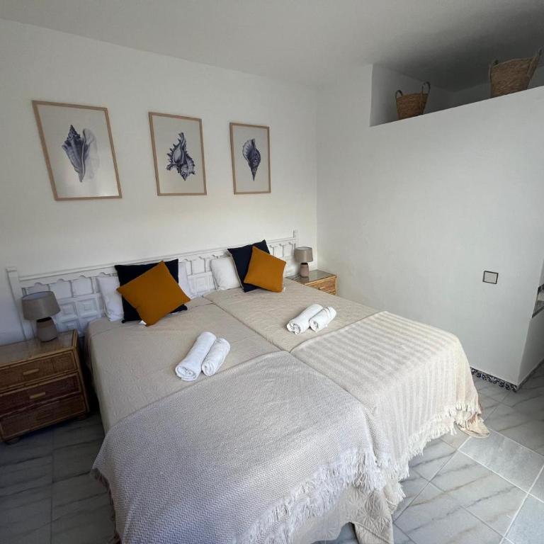 Estepona Villacana next to the beach with garden JO12 - One-Bedroom Apartment with Garden View - 10