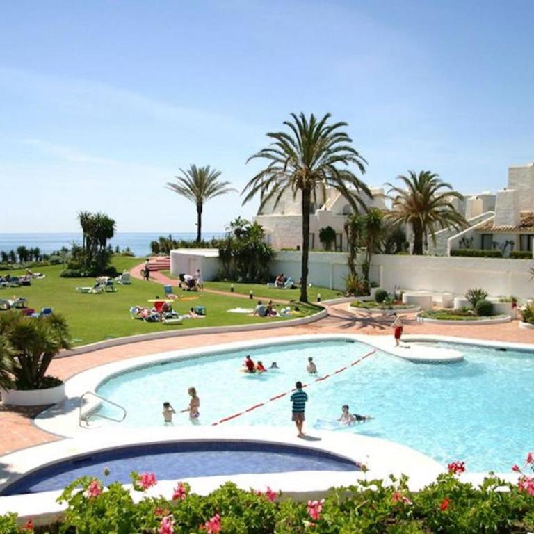 Estepona Villacana next to the beach with garden JO12 - One-Bedroom Apartment with Garden View - 17