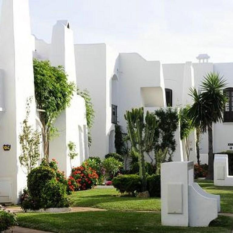 Estepona Villacana next to the beach with garden JO12 - One-Bedroom Apartment with Garden View - 20