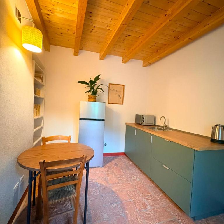 Olcium Holiday Rooms - Camera Matrimoniale con Bagno Privato - 5