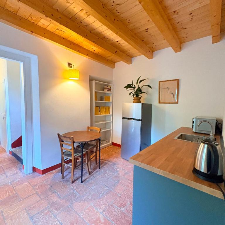 Olcium Holiday Rooms - Camera Matrimoniale con Bagno Privato - 3