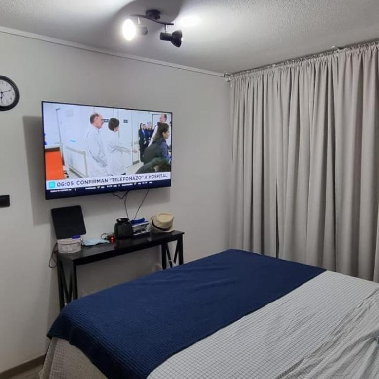 Comodo Departamento Parque Francisco Meneses - Two-Bedroom Apartment - 5