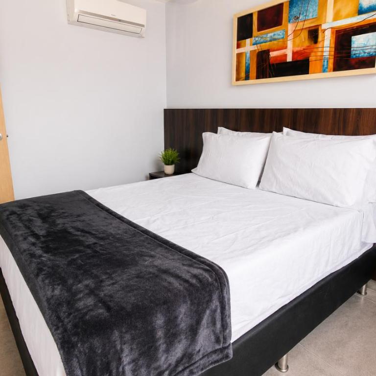 La 70, Laureles Condo, Cold AC - One-Bedroom Apartment - 4