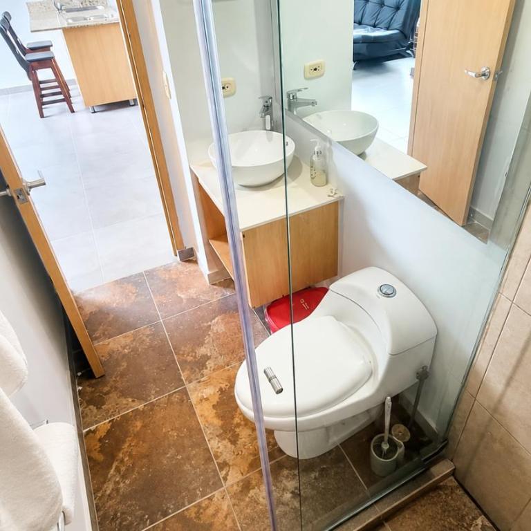 La 70, Laureles Condo, Cold AC - One-Bedroom Apartment - 9