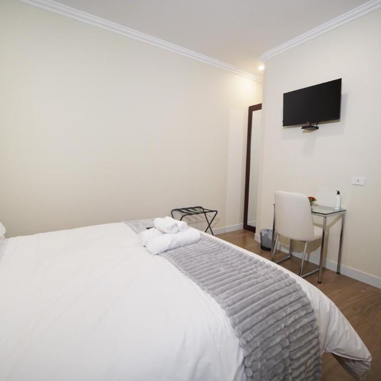 Patrimonial Hotel Boutique - Habitación Doble con baño privado - 9