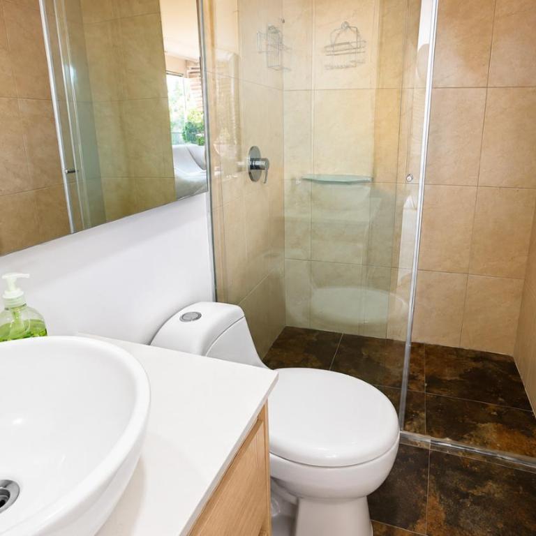 Laureles City Retreat, Cold AC - One-Bedroom Apartment - 8