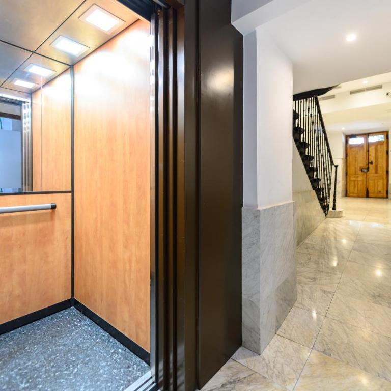 FER3452 - Ático de 1 dormitorio en Moncloa - Alquiler temporal - Appartement 1 Chambre - 32