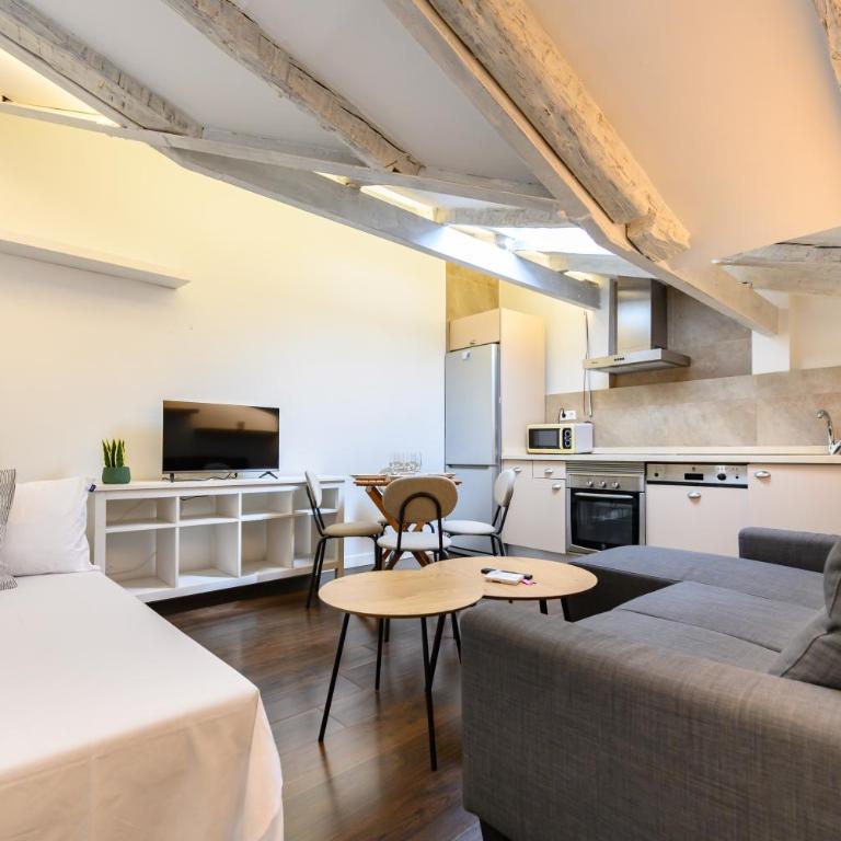 FER3452 - Ático de 1 dormitorio en Moncloa - Alquiler temporal - Appartement 1 Chambre - 20