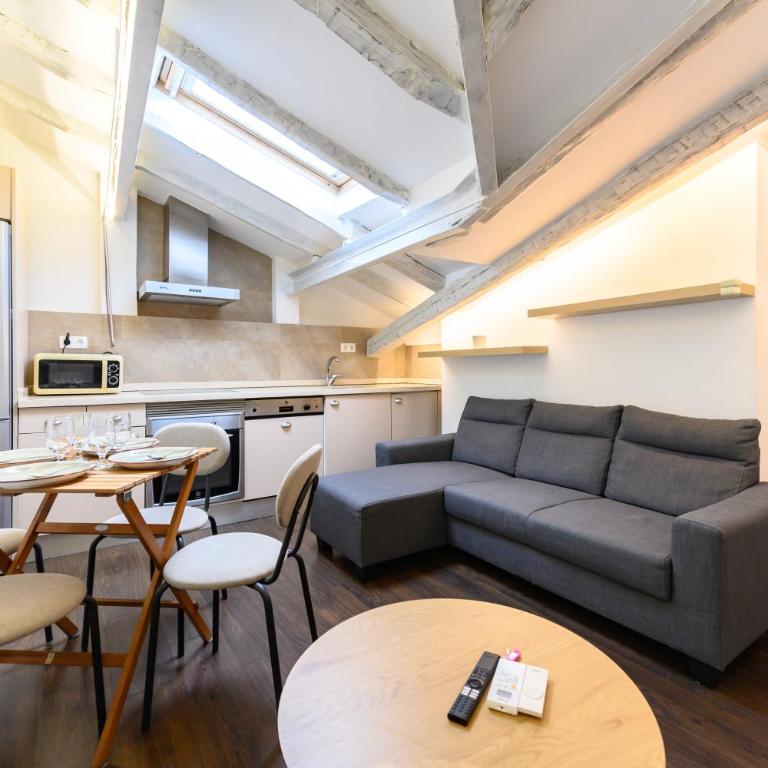 FER3452 - Ático de 1 dormitorio en Moncloa - Alquiler temporal - Appartement 1 Chambre - 2