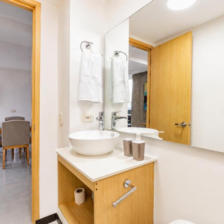 New comfortable Laureles Apartment - One-Bedroom Apartment - 3