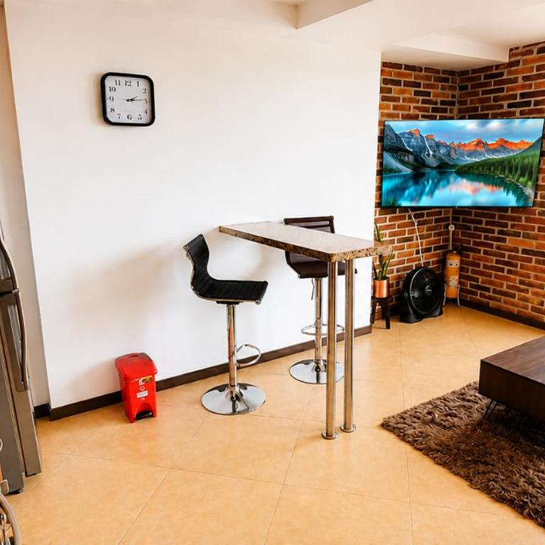 Laureles penthouse, jacuzzi-rooftop fun in the sun - One-Bedroom Apartment - 29