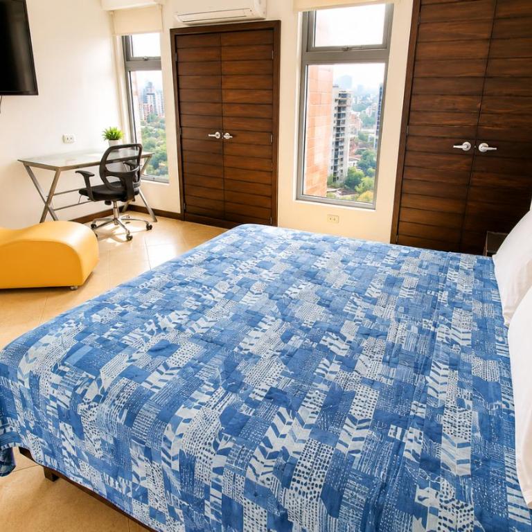 Laureles penthouse, jacuzzi-rooftop fun in the sun - One-Bedroom Apartment - 31