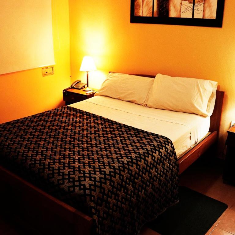 Borus Hostel - Habitación Cuádruple Clásica - 1