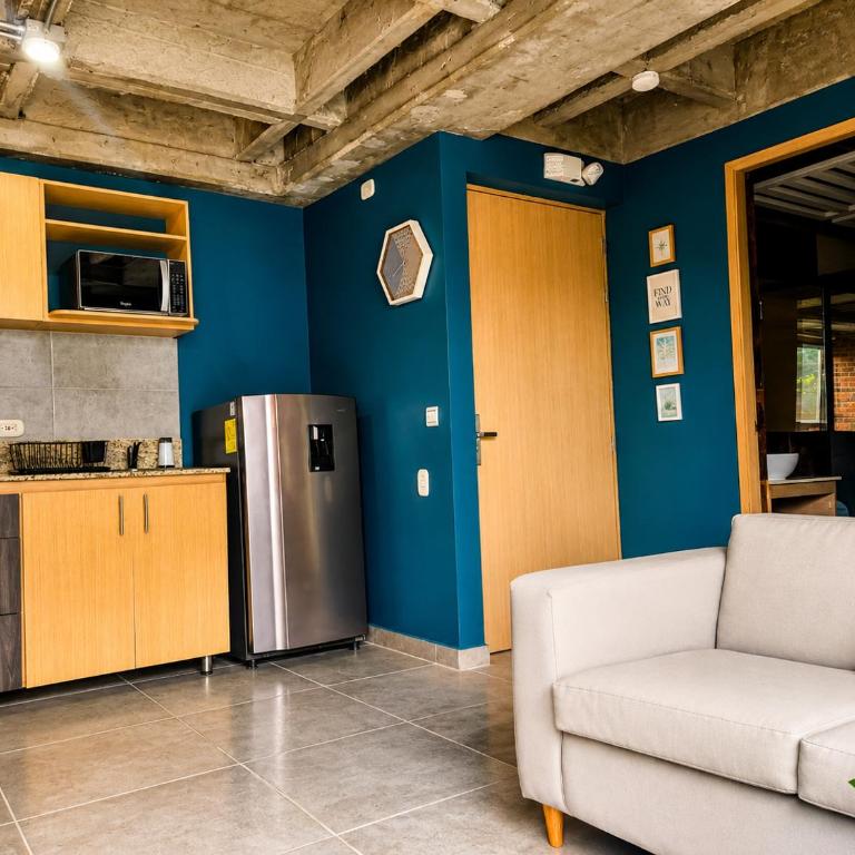 Stylish Laureles Loft in Medellin - One-Bedroom Apartment - 23