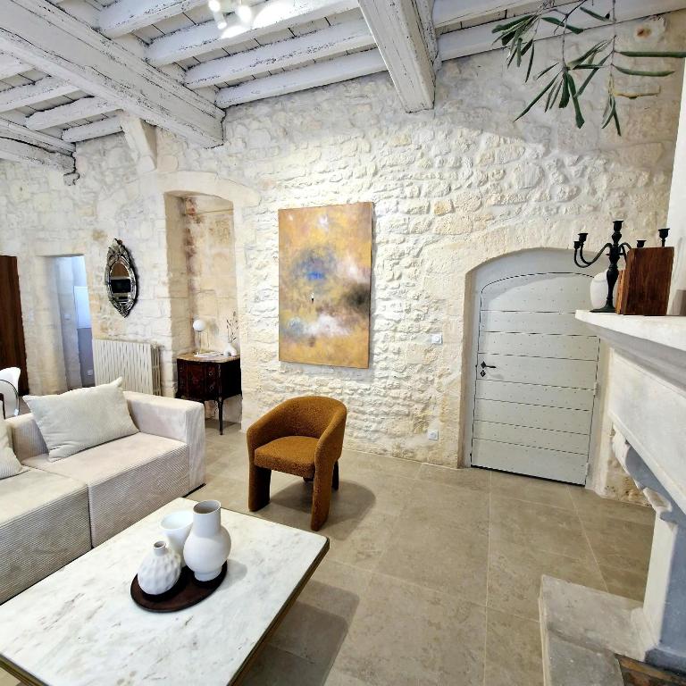 Le Castel - Centre historique Arles - Appartement 5 Chambres - 58