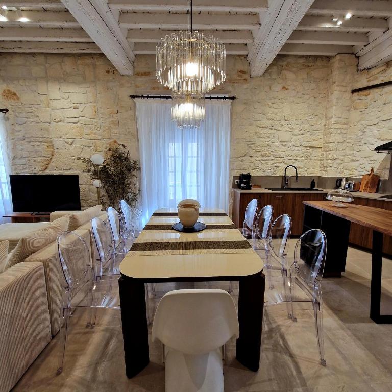 Le Castel - Centre historique Arles - Appartement 5 Chambres - 3