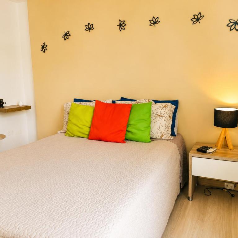 Lovely one bedroom condo in beautiful Laureles - Apartamento de 1 dormitorio - 2
