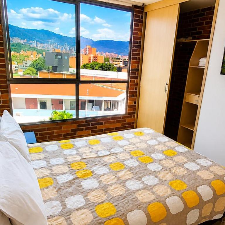 Mingle with the beautiful Paisas, Perfect location - Apartamento de 1 dormitorio - 13