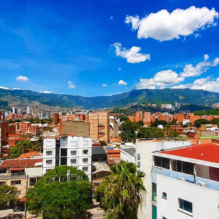 Mingle with the beautiful Paisas, Perfect location - Apartamento de 1 dormitorio - 23