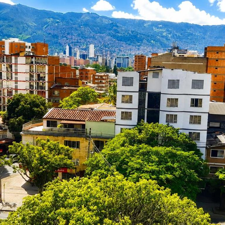 New comfortable Laureles Apartment Great location! - One-Bedroom Apartment - 19