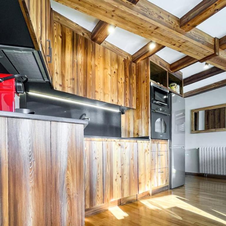 Cal Gatesques 2 - Apartamento con balcón - 7