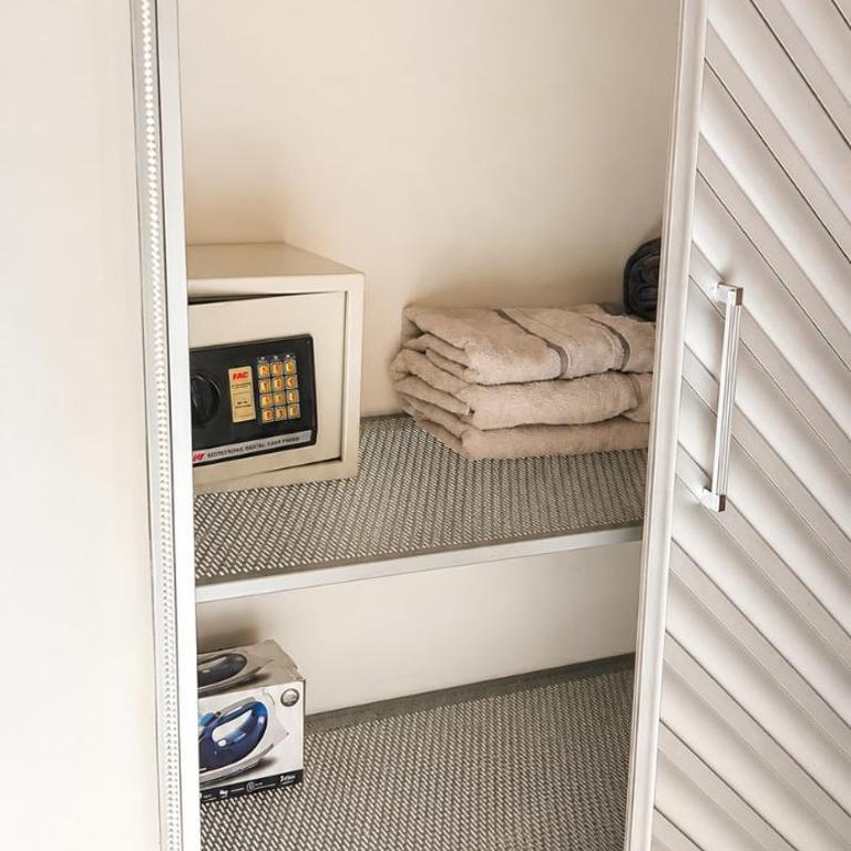 Luxury Laureles-LA 70-Medellin Stunner - One-Bedroom Apartment - 18