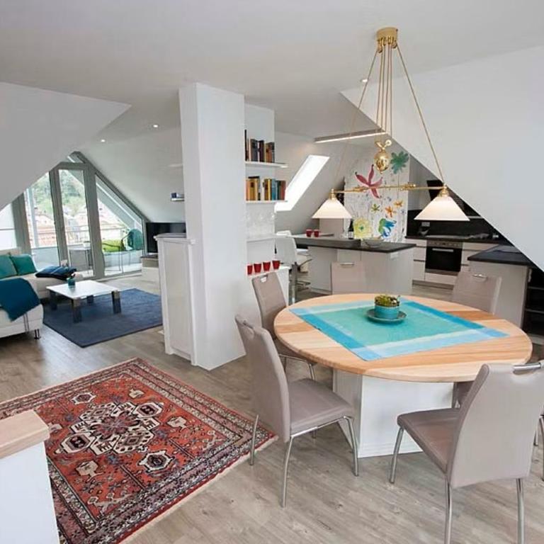 Ferienwohnung "Über den Dächern von Füssen" - Penthouse-Apartment - 8