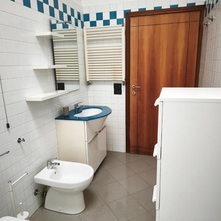 Rimini Beachside Apartment - One-Bedroom Apartment - 6