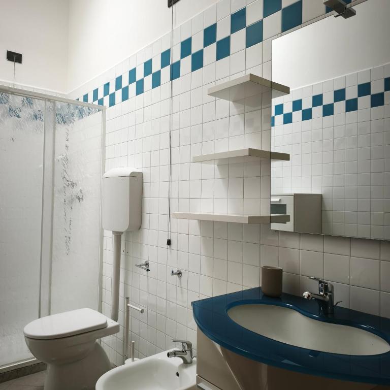 Rimini Beachside Apartment - One-Bedroom Apartment - 8