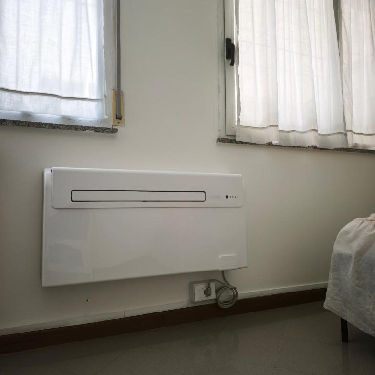 Rimini Beachside Apartment - One-Bedroom Apartment - 11