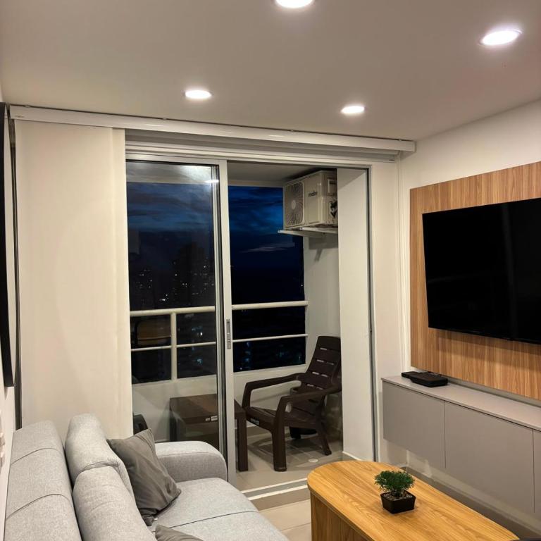 CONSTRUESCALA PM - Torre 811 - Three-Bedroom Deluxe Apartment - 26