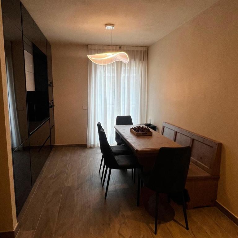 Lampone & Mirtillo Suites - Appartamento con 1 Camera da Letto, Balcone e Vista Montagna - 18