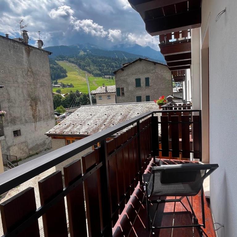 Lampone & Mirtillo Suites - Appartamento con 1 Camera da Letto, Balcone e Vista Montagna - 19
