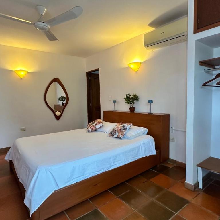Casa Bella Mya - Habitación Doble con balcón - 5