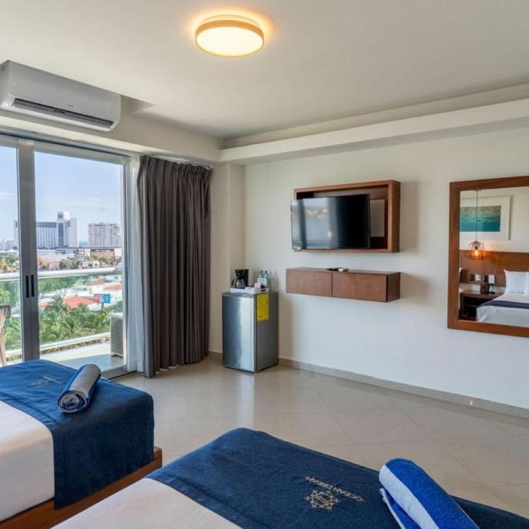 Ocean Dream Cancun by GuruHotel - Standard Room Lagoon View - 2 Double Beds - 3