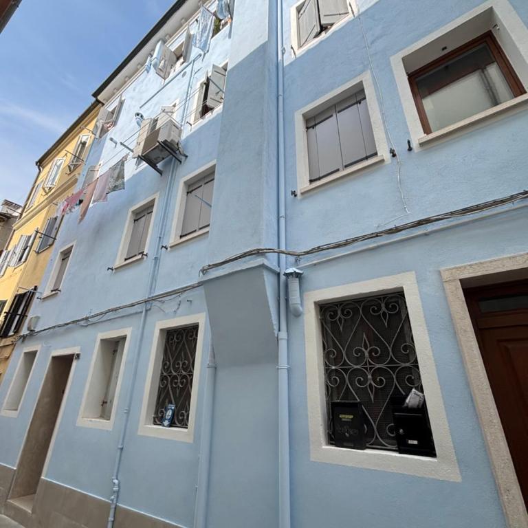 CA Ferdi and Lino City Center - Appartamento con 2 Camere da Letto - 18