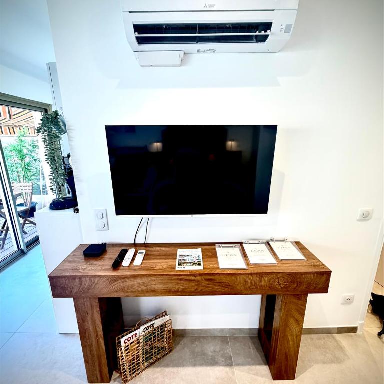 L'éden de Juan-les-pins - Studio avec Lit Queen-Size - 11