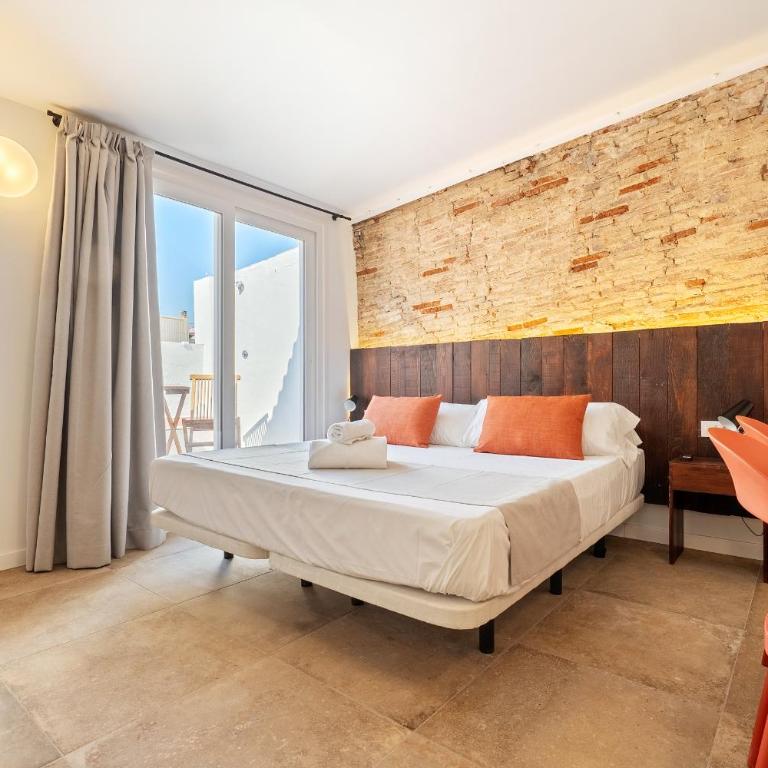 Atic Port Apartsuite con bañera y terraza Adults Only - Apartamento de 1 dormitorio - 1