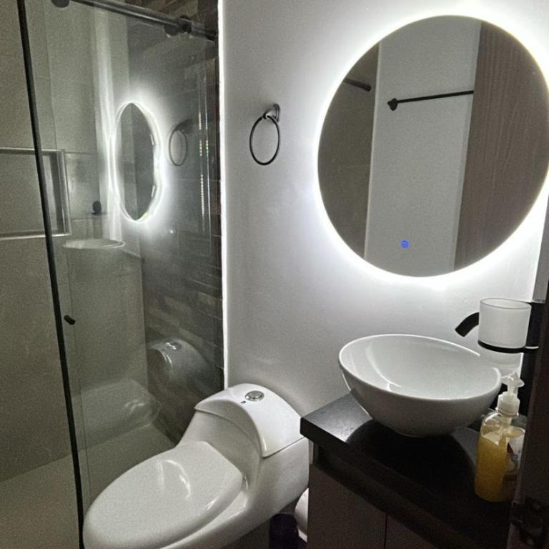 Ambiente familiar cerca Estadio aeropuerto y terminal barranquillla 302 - Apartamento de 2 dormitorios - 1