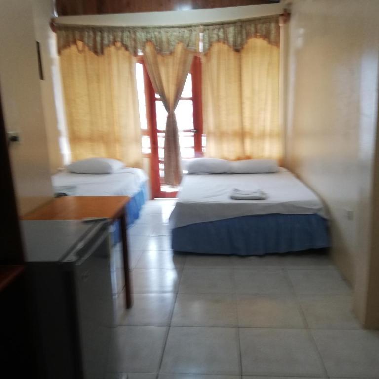 Hostal Miconia - Habitación Triple Clásica - 5