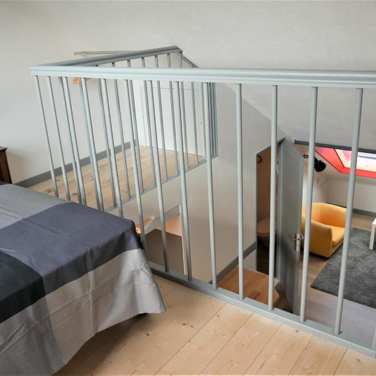 30 m carré duplex, atypical, Zola, in wooden house - One-Bedroom Apartment - 2