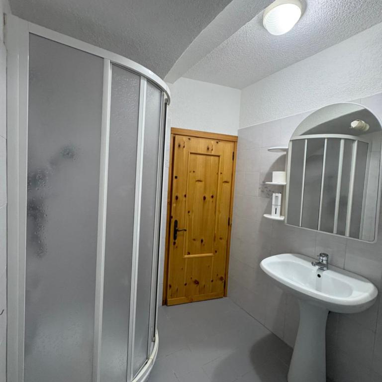 Grand et Petit Charme - One-Bedroom Apartment - 12