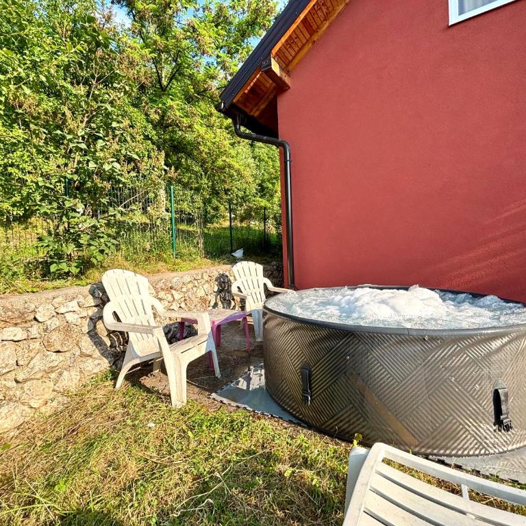 Sarajevo Holiday Home - Kuća sa 2 Spavaće Sobe - 8