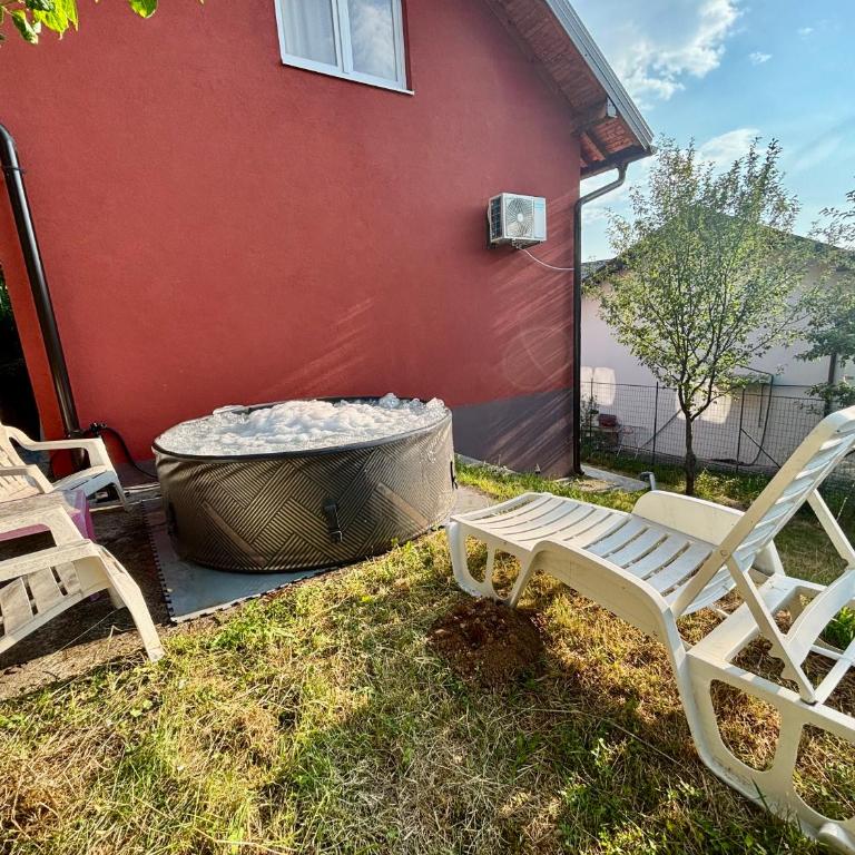 Sarajevo Holiday Home - Kuća sa 2 Spavaće Sobe - 36
