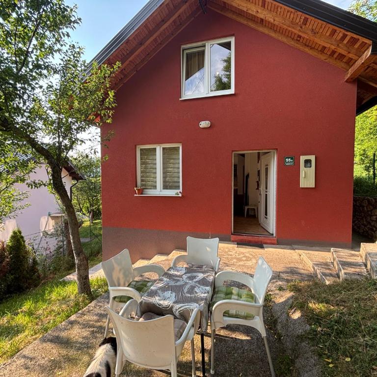 Sarajevo Holiday Home - Kuća sa 2 Spavaće Sobe - 39