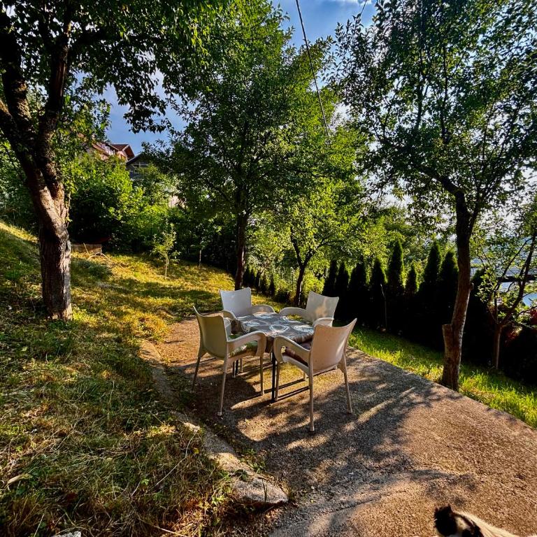 Sarajevo Holiday Home - Kuća sa 2 Spavaće Sobe - 56