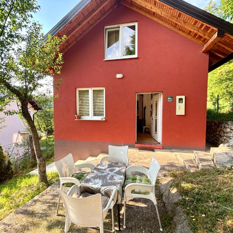 Sarajevo Holiday Home - Kuća sa 2 Spavaće Sobe - 57
